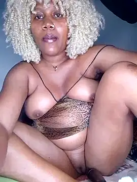 SquirtQueen222 – Live XXX-chat