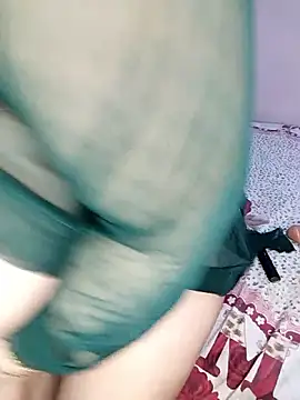 Samar_naar Adlı Modelin Web Kamerası Şovu