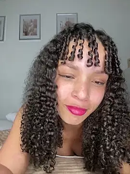 Yasmin777_ live XXX chat