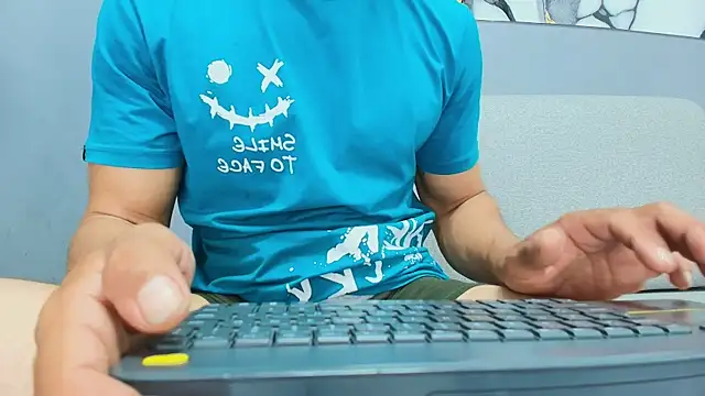 JASON_TOMAS2: онлайн-секс-чат