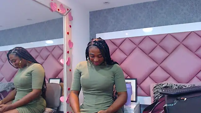 Thegreatonelady's Webcam Show