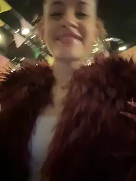 alana15: απευθείας συνομιλία ΧΧΧ