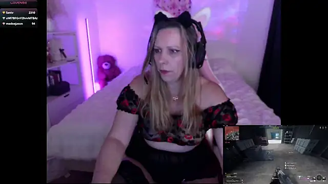 ArchangelTheFrancaise Adlı Modelin Web Kamerası Şovu