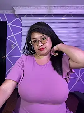 Show de webcam de MiiaaJoness