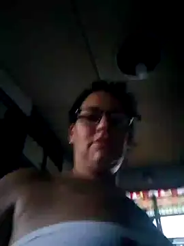 tugordita-hot Show in webcam