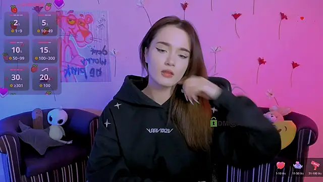 liana_kisses Chat XXX live