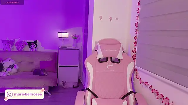 Blush_Marie – Naživo XXX chat