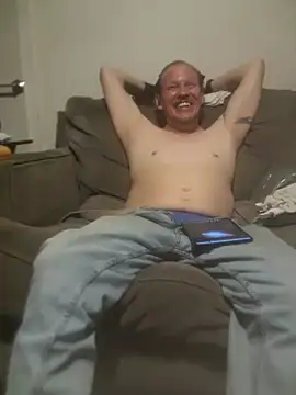 yourMasterisBored: απευθείας συνομιλία ΧΧΧ