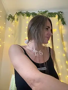 LucieMackn Webbikameraesitys