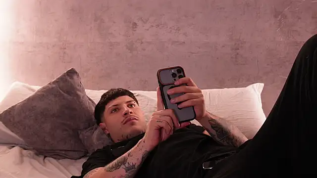 Pokazy przed kamerką – Nicky_and_Blake