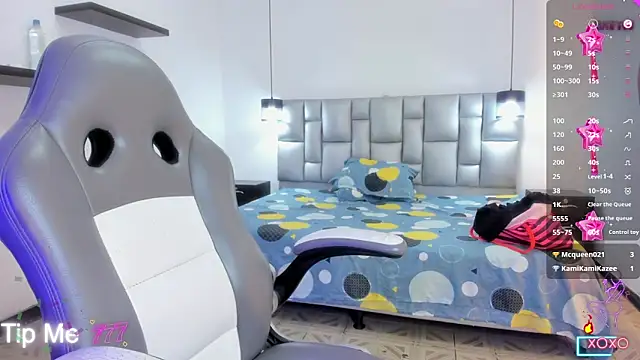 Czat XXX na żywo – NoaMalak7