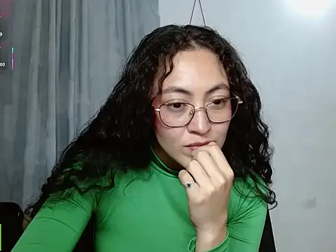 Amitlu_ Live XXX-Chat