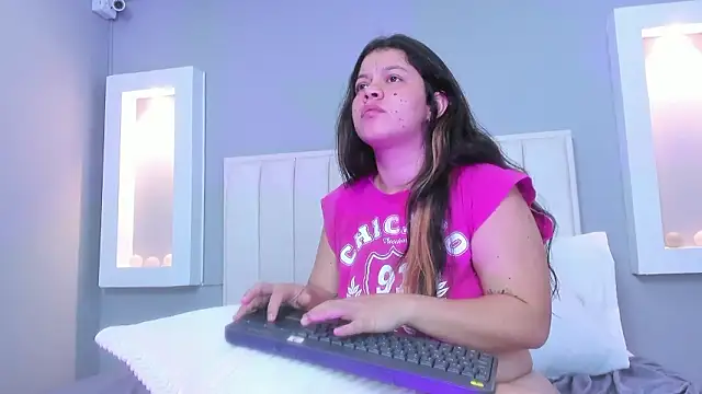 Pertunjukan Kamera Web Evelyn_sexy18