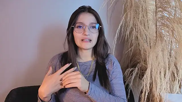 Elecktra_sweet Adlı Modelin Canlı XXX Sohbeti