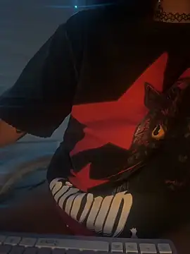 Chat XXX en directo de Lunalovesyou8