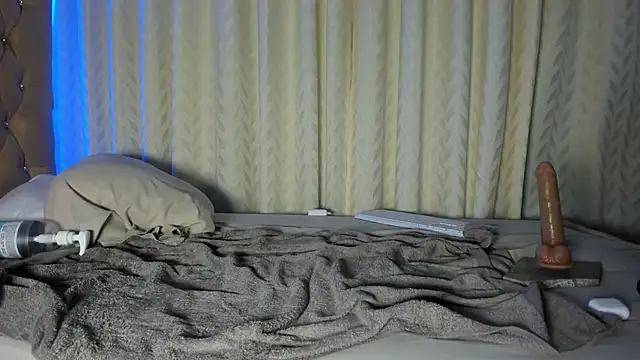 Chat XXX en directo de Maddyluxe