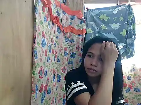 PinaySkinnyGirl Live XXX-Chat