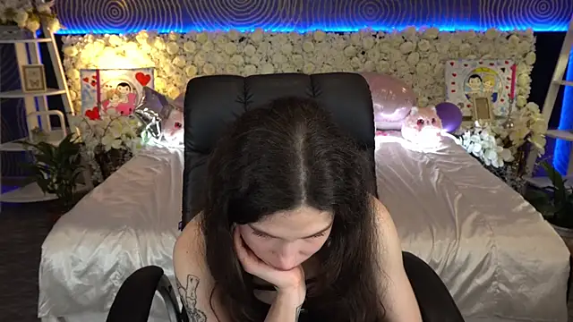 Chat +18 de BabyFlowerr ao vivo