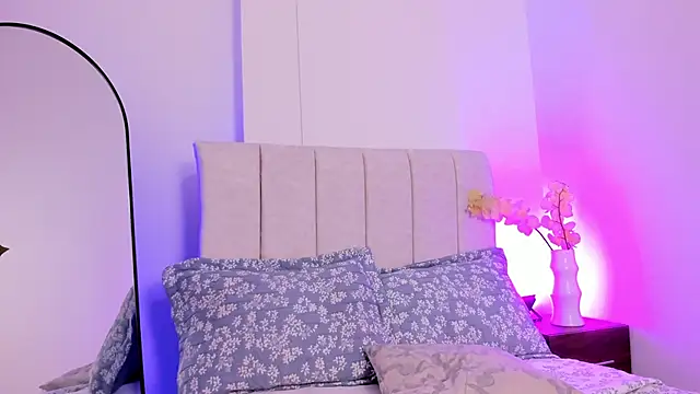 Živý XXX chat KaliBloom