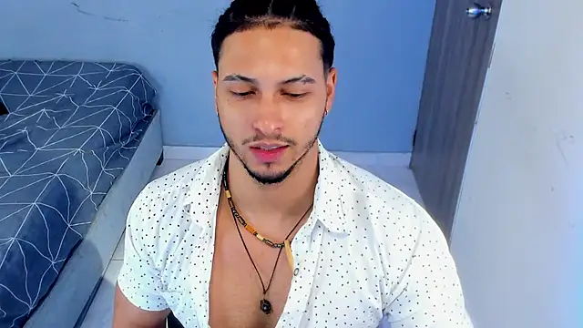 Онлайн чат XXX Kris_Khalifa69