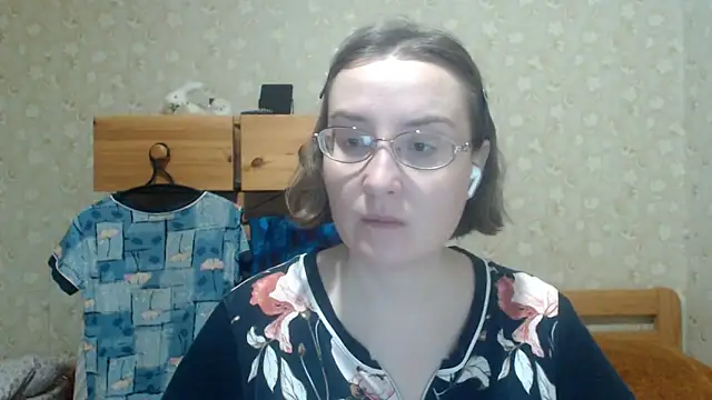 Smart_Rose Adlı Modelin Canlı XXX Sohbeti