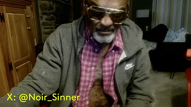 sinnernoir's Webcam Show