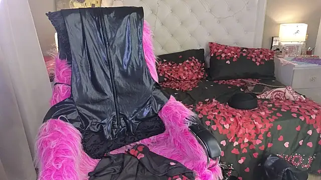 RoxalanaStar Live XXX Chat