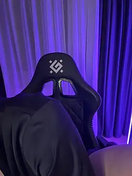 Živý XXX chat Your_insomniya