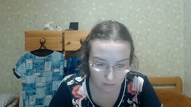 XXX chat uživo modela Smart_Rose