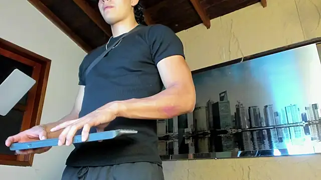 elliot_coltonのライブXXXチャット