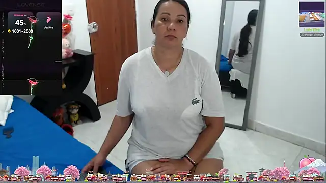 LAURA_Foxht's Live XXX Chat