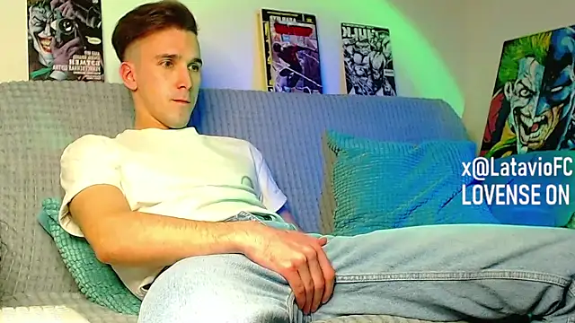 دردشة Midnighter_ الجنسية المباشرة