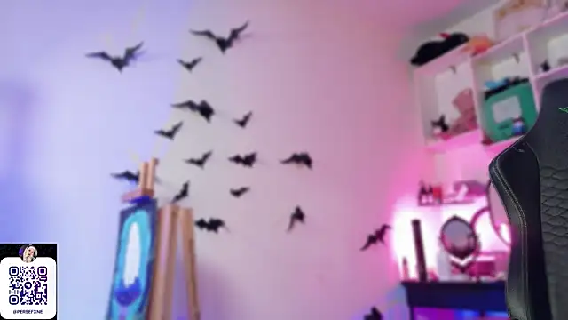 damnliciousss 网络视讯表演