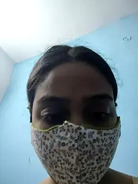 ALIZA_FENDY Show in webcam