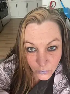 Chat XXX ao vivo de Queenemerald