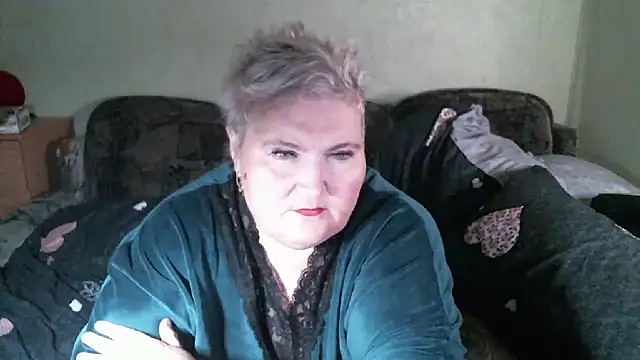 Lana555 – Naživo XXX chat