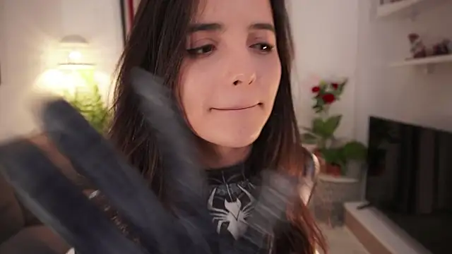 Raychell_Black élő XXX-chatje