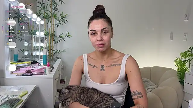 NattyFierrosn Live XXX chat