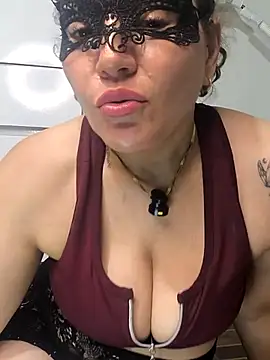 LilithVorn Chat XXX live