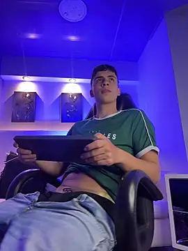 AdrianRinaldi Obrolan Langsung XXX