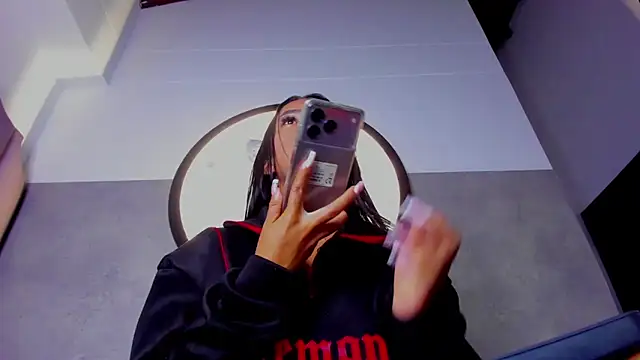 honny_23 Chat XXX live