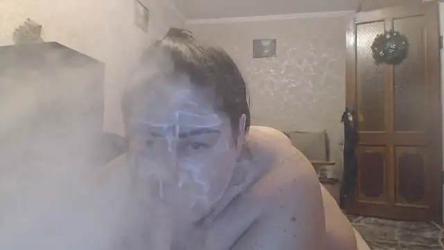 Chat XXX en directo de Amy_August