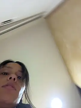 J_loren élő XXX-chatje