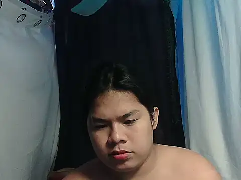 Huntrix2025 即時 XXX 聊天