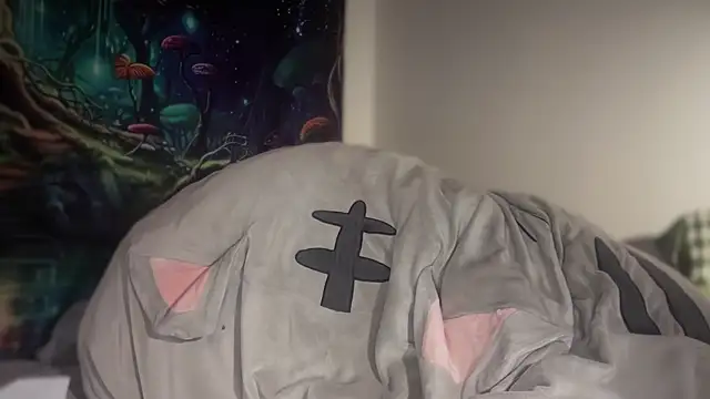 FRRANNKIE's Live XXX Chat