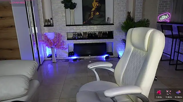 MariemLui: онлайн-секс-чат