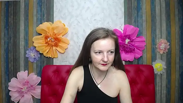 MeganPirs: онлайн-секс-чат