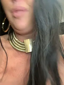 แชท XXX สดของ TiffanyRoxx