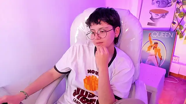 Chatroom XXX en direct de Nathaly_ds