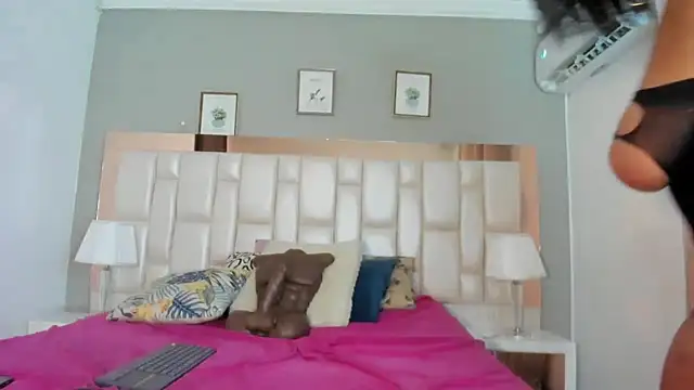 honeycknockerss 现场XXX聊天